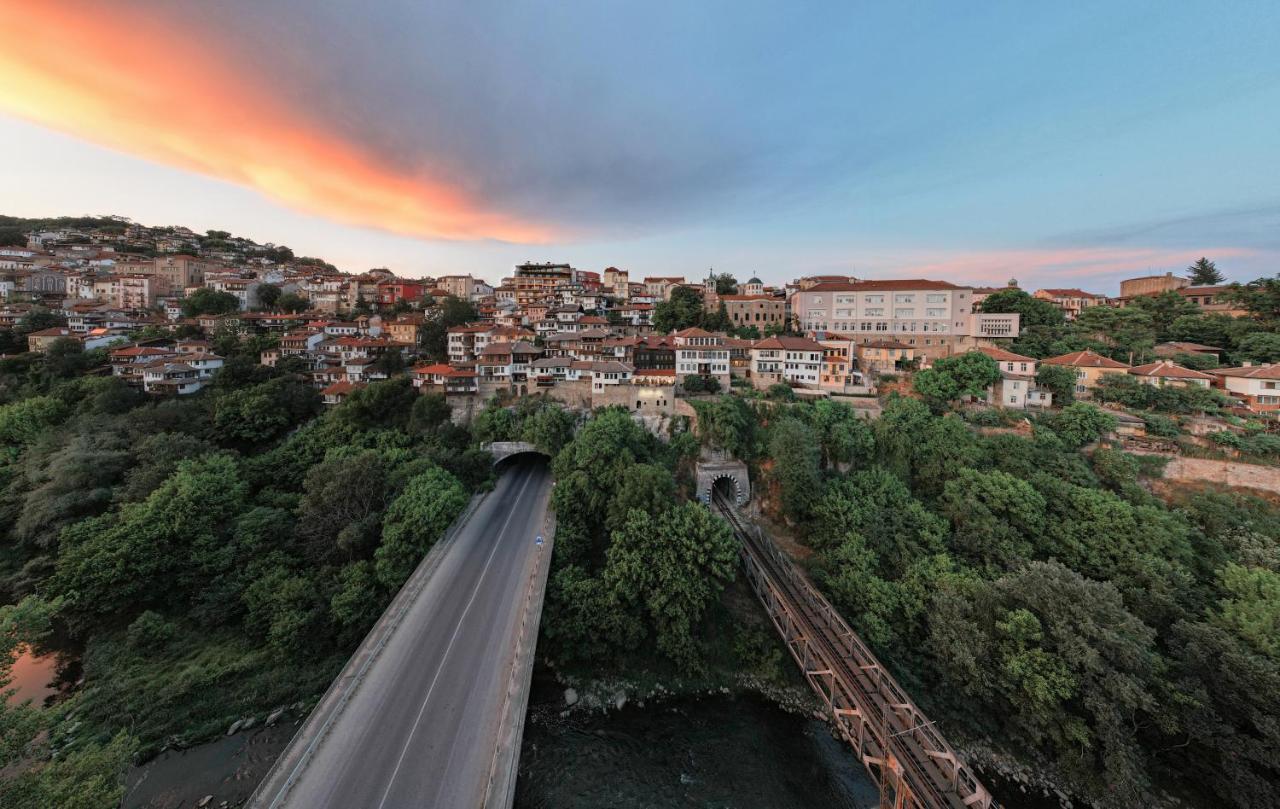 Bridges Residence Veliko Tarnovo Ngoại thất bức ảnh